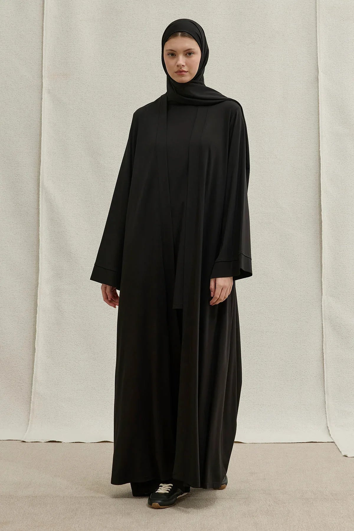 Actıve Modest Spor Siyah Üçlü Abaya Takım