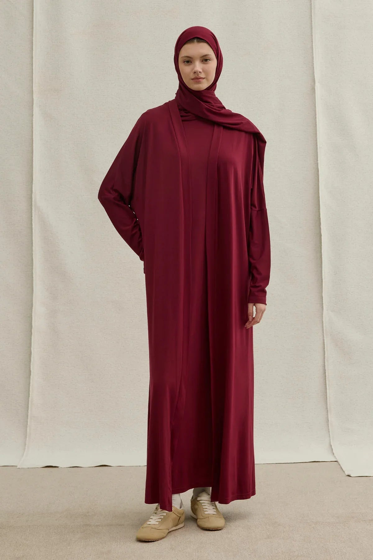 Active Modest Sports Burgundy Two-Piece Abaya Set