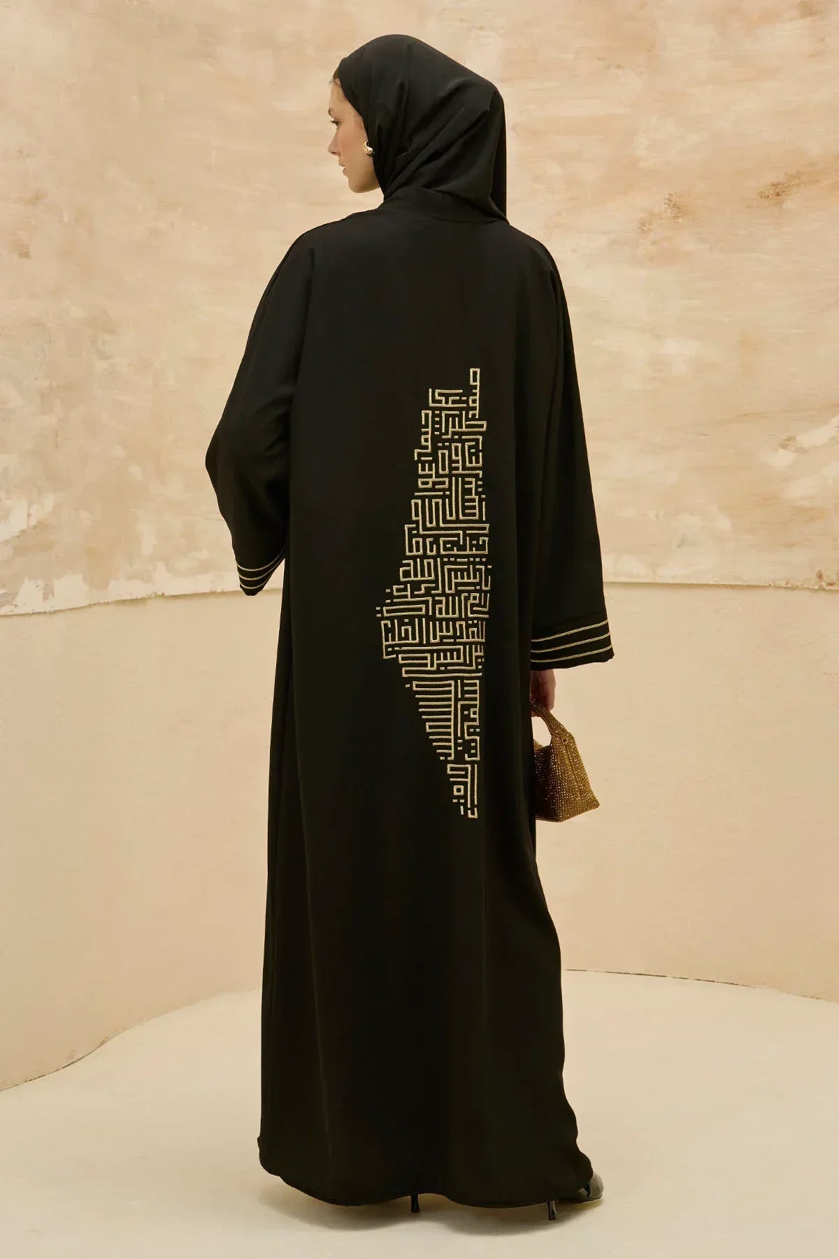 Tasarım Sırt Geometrik Şehir Haritalı Nakış İşlemeli Siyah Abaya