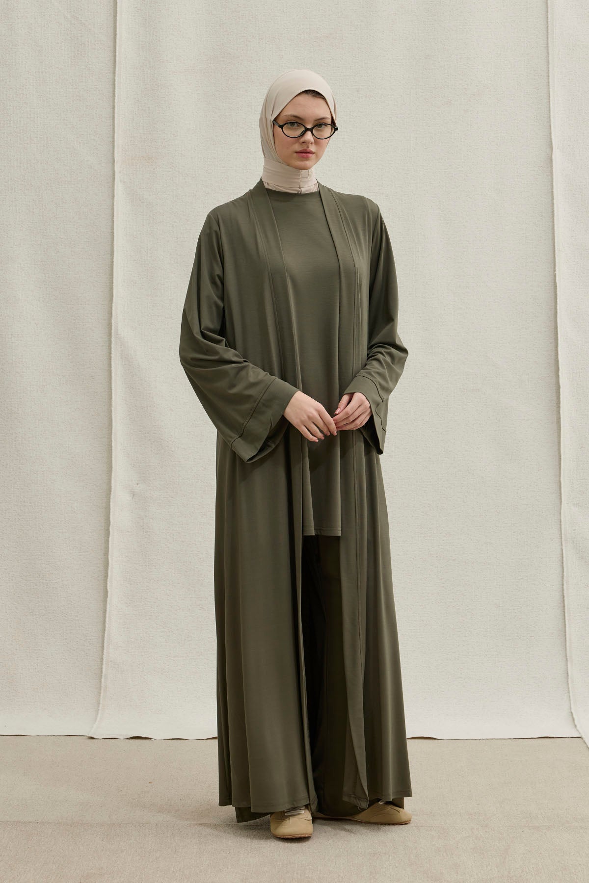 Actıve Modest Spor Haki Üçlü Abaya Takım