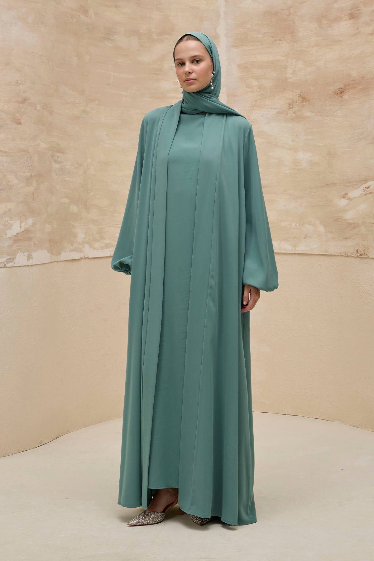 İkili Özel Dökümlü Mint Yeşili Abaya Takım