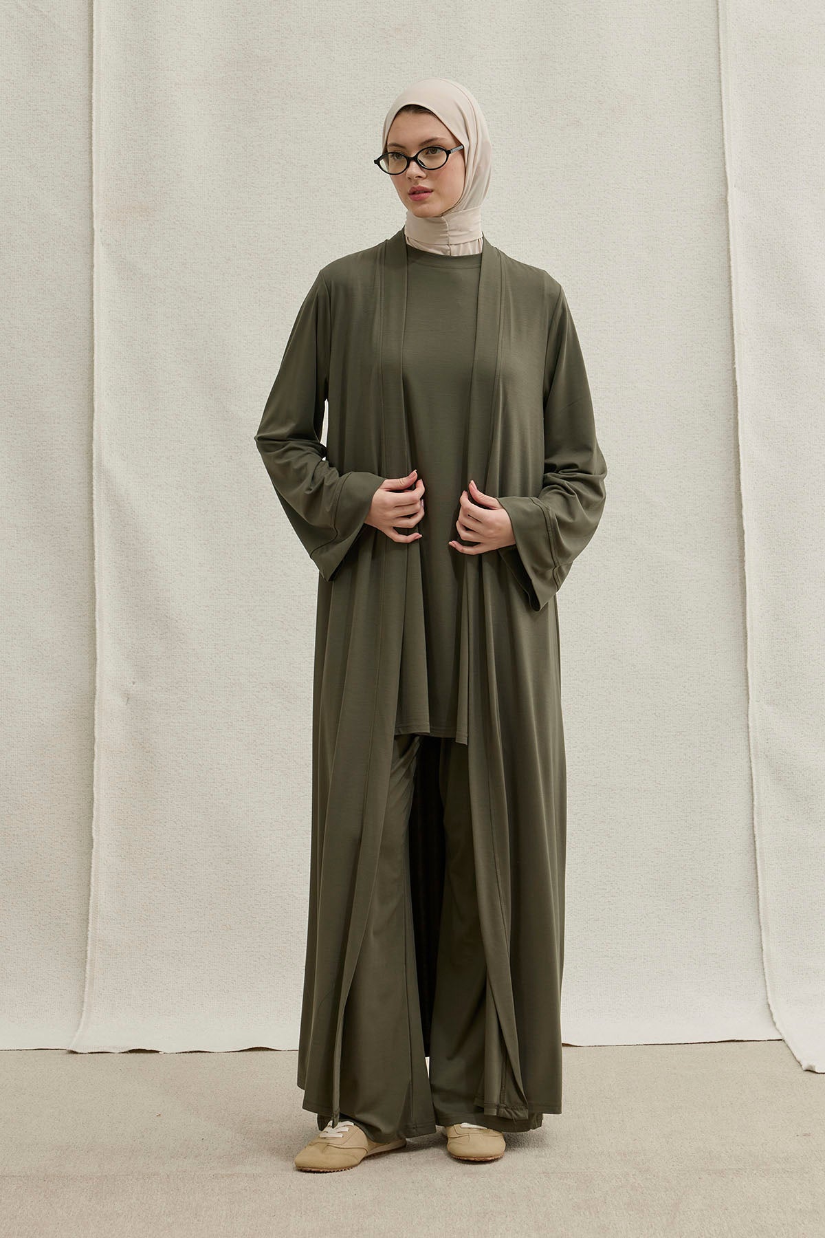 Actıve Modest Spor Haki Üçlü Abaya Takım