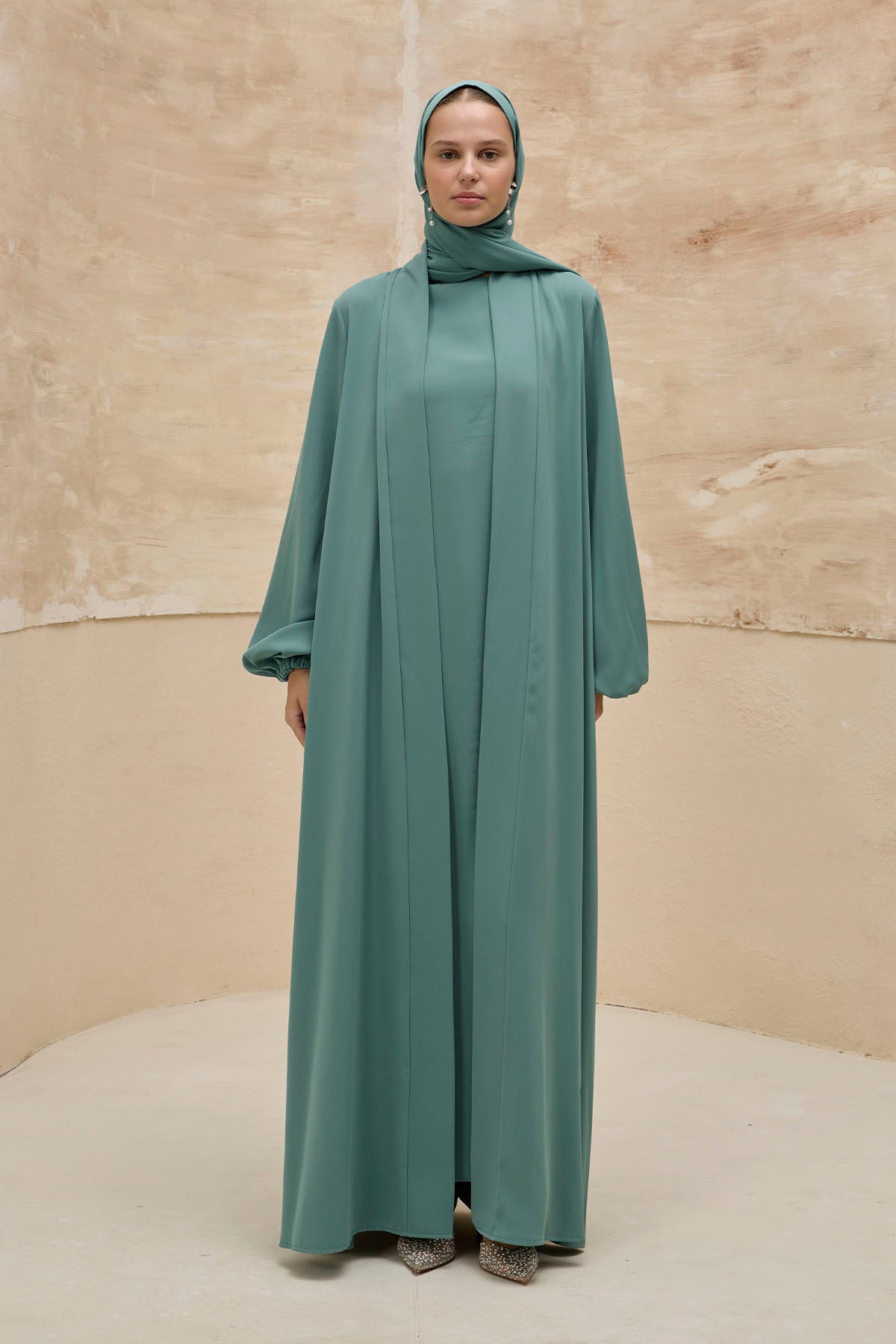 İkili Özel Dökümlü Mint Yeşili Abaya Takım
