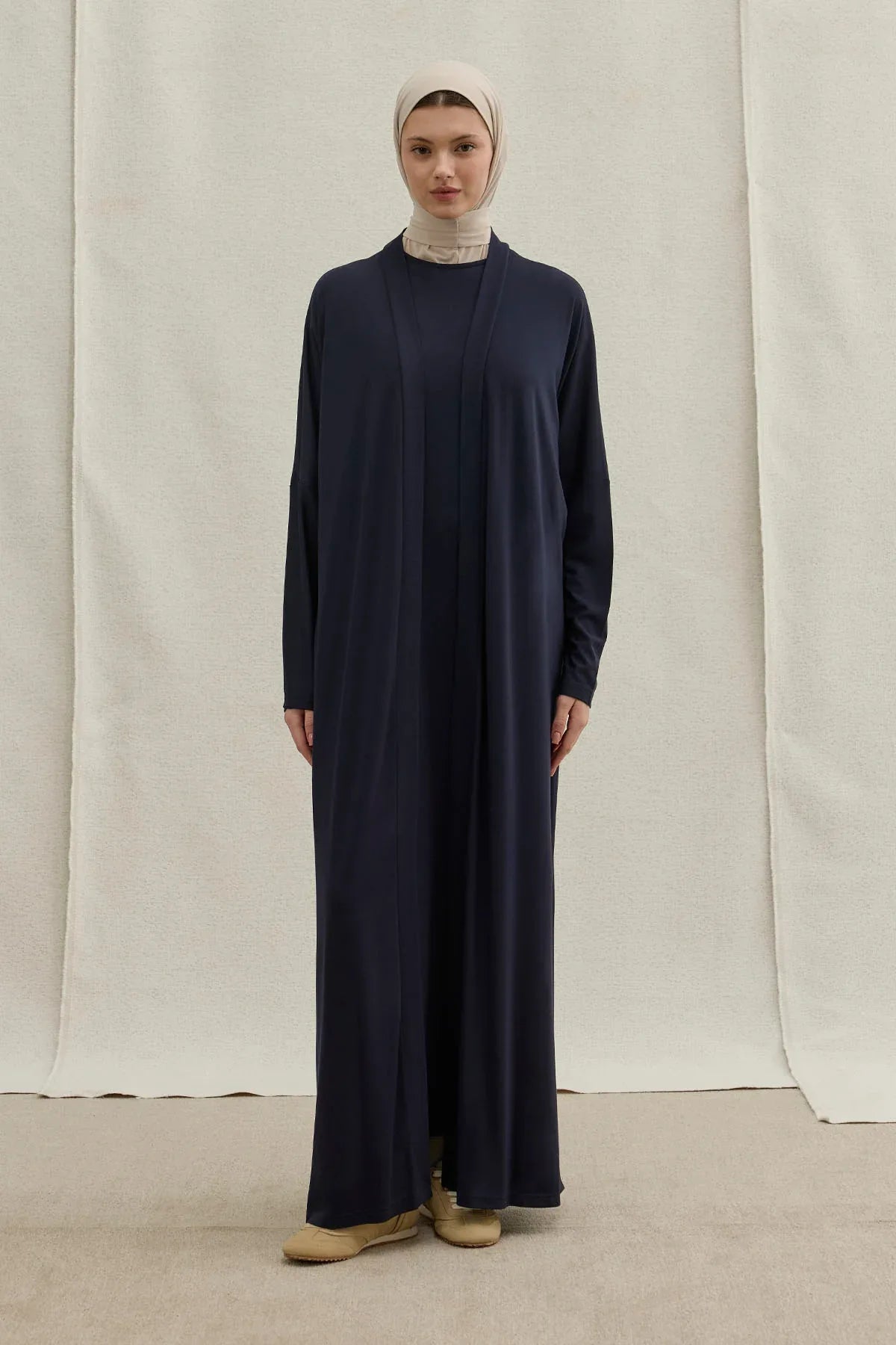 Active Modest Sport Navy Two-Piece Abaya Set