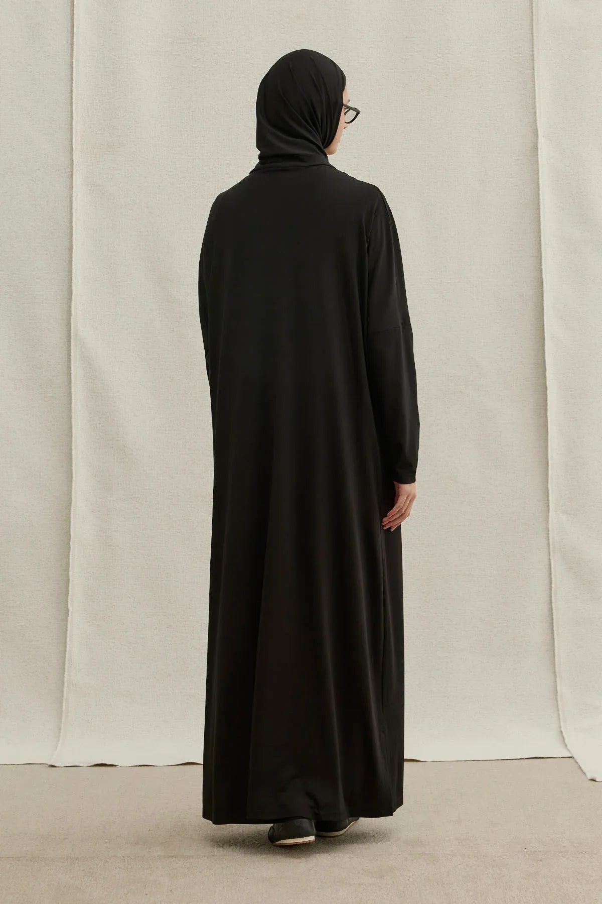 Active Modest Sport Black Two-Piece Abaya Set