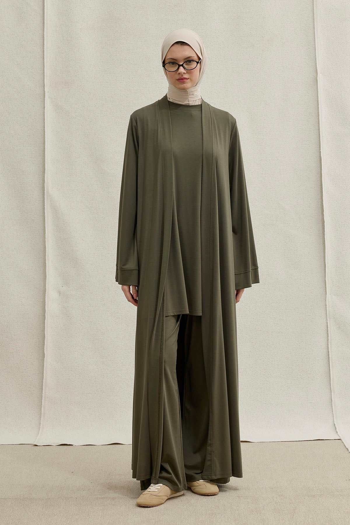 Actıve Modest Spor Haki Üçlü Abaya Takım