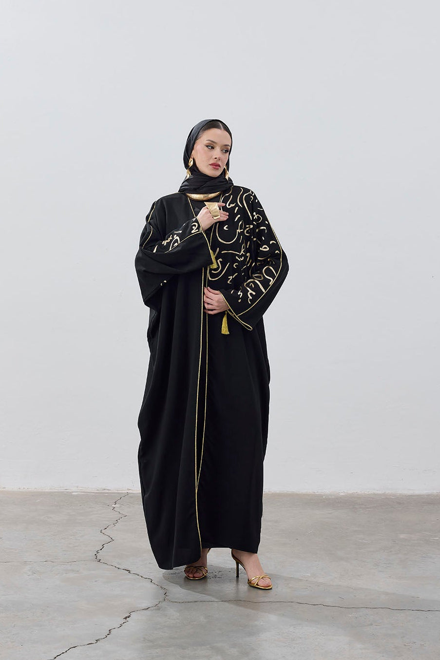 Gold Hat Desenli Abaya