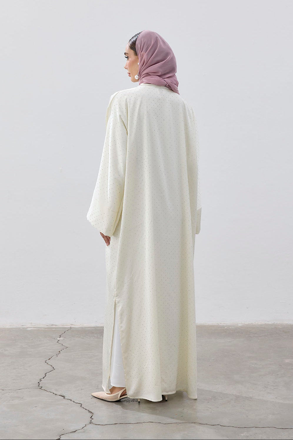 Taşlı Kum Saten Yırtmaçlı Abaya