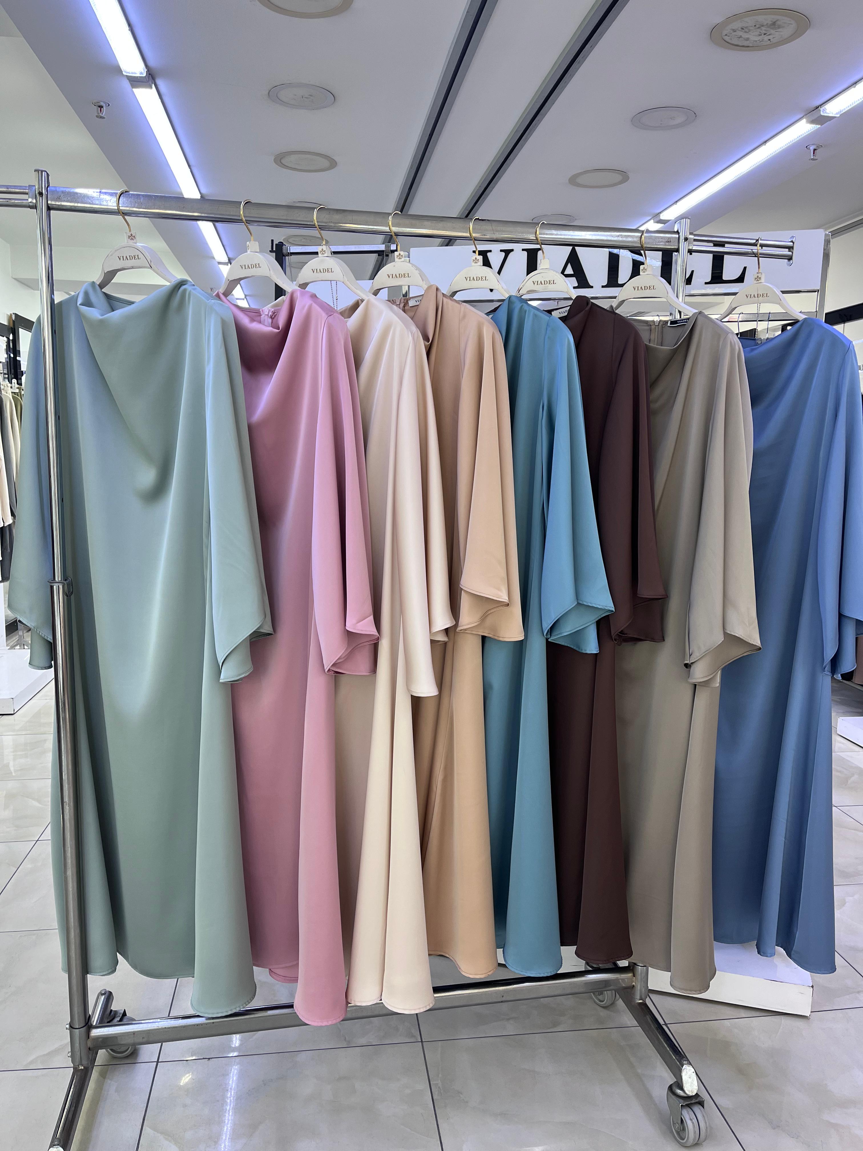 Çift Taraflı Saten Bal Sarısı Elbise